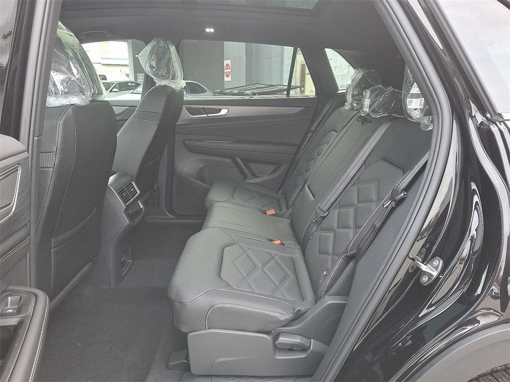 new 2026 Volkswagen Atlas Cross Sport car, priced at $49,123