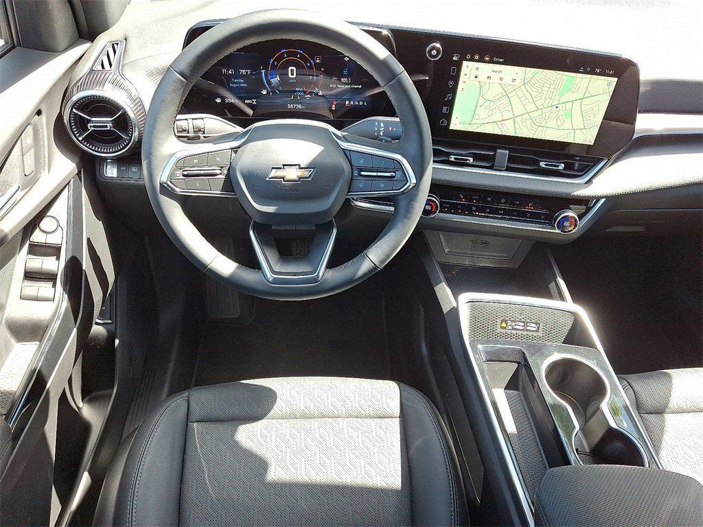 used 2025 Chevrolet Equinox car, priced at $29,742