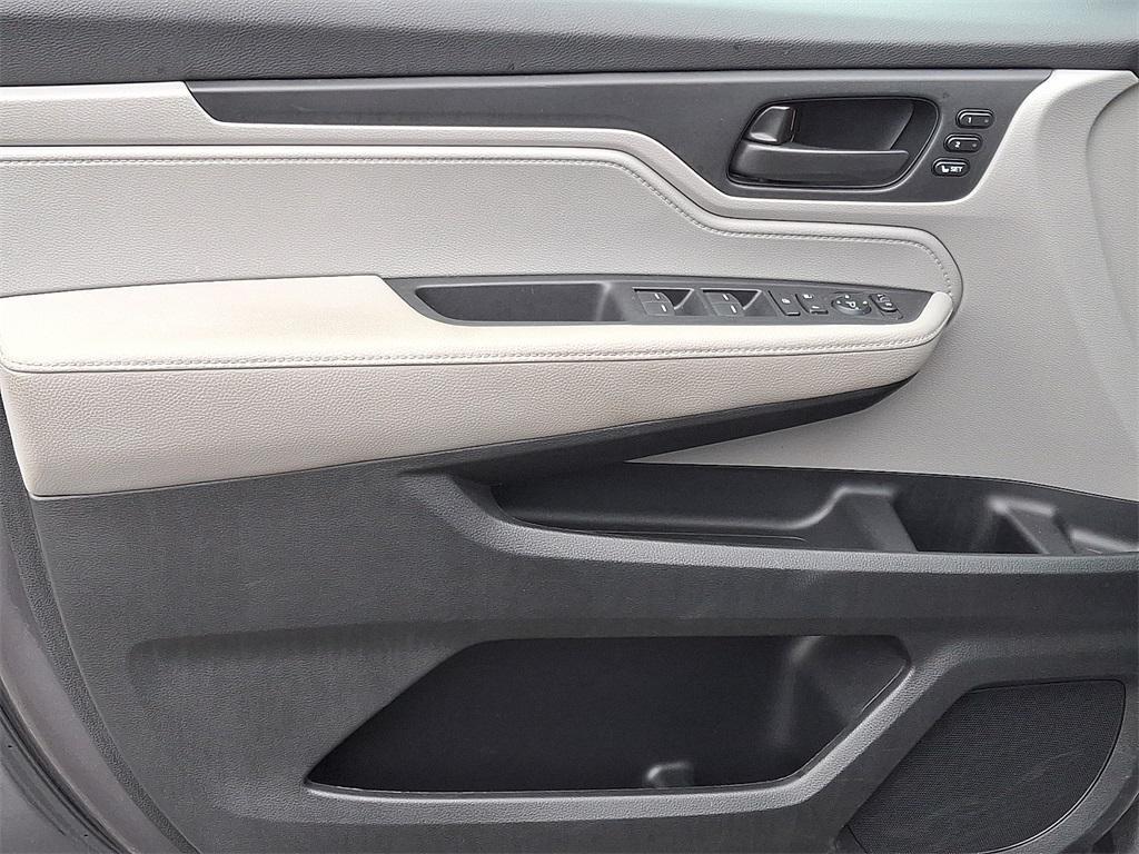 used 2024 Honda Odyssey car, priced at $36,642