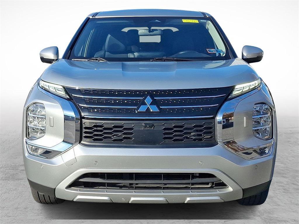 used 2024 Mitsubishi Outlander car, priced at $26,442