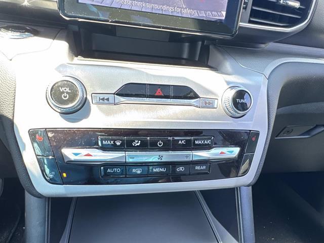 used 2023 Ford Explorer car, priced at $31,995
