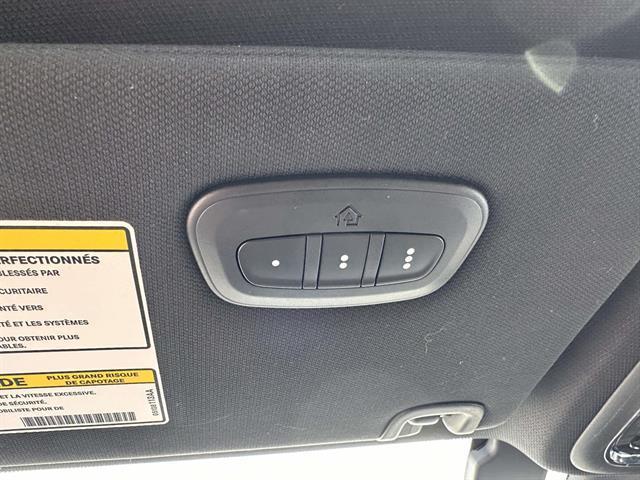 used 2021 Jeep Cherokee car, priced at $18,995