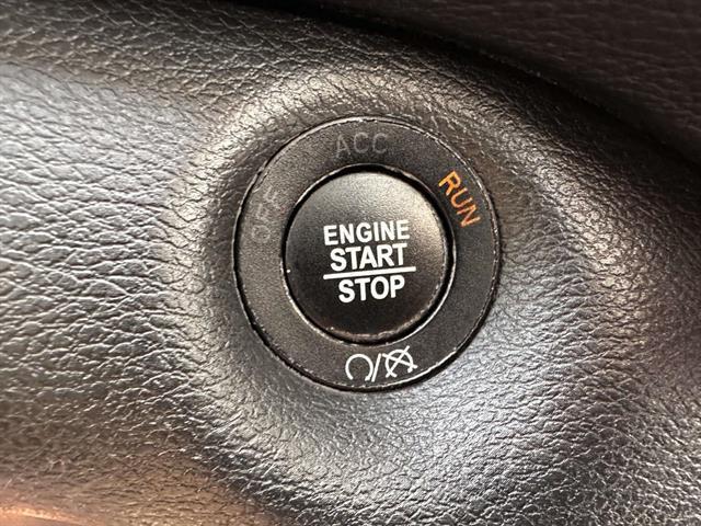 used 2021 Jeep Cherokee car, priced at $18,995