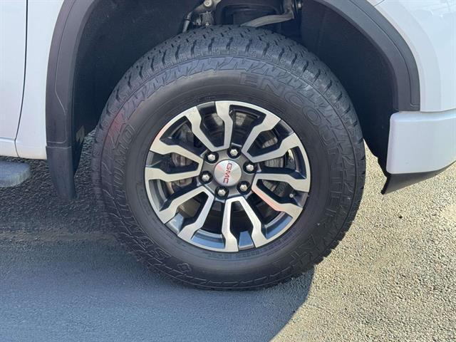 used 2022 GMC Sierra 1500 Limited car, priced at $36,995