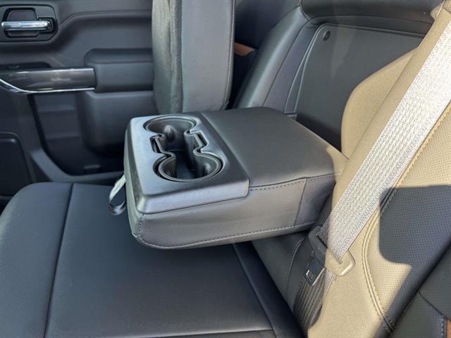 used 2022 GMC Sierra 1500 Limited car, priced at $36,995