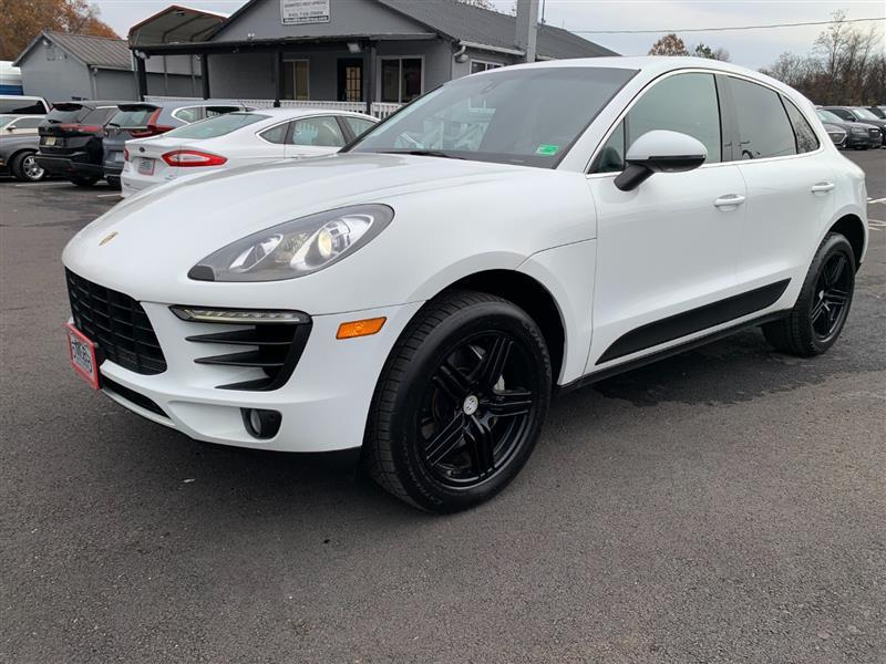 used 2016 Porsche Macan car, priced at $17,995