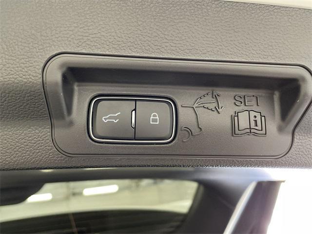 used 2022 Ford Explorer car, priced at $29,995