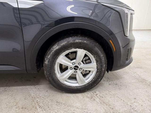 used 2026 Kia Sorento car, priced at $29,985