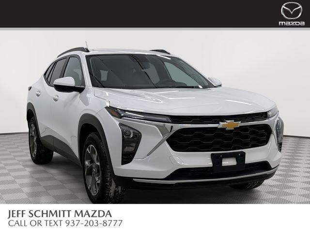 used 2025 Chevrolet Trax car, priced at $22,703