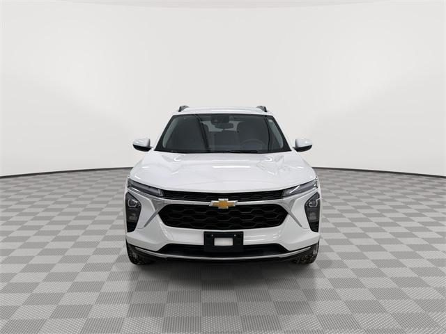 used 2025 Chevrolet Trax car, priced at $22,995