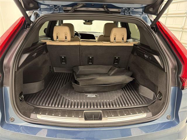 used 2025 Cadillac XT4 car, priced at $39,995