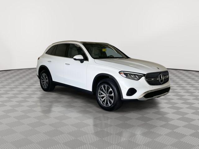 used 2025 Mercedes-Benz GLC 300 car, priced at $45,997