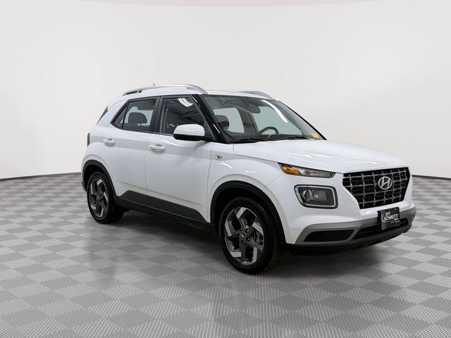 used 2025 Hyundai Venue car, priced at $20,495