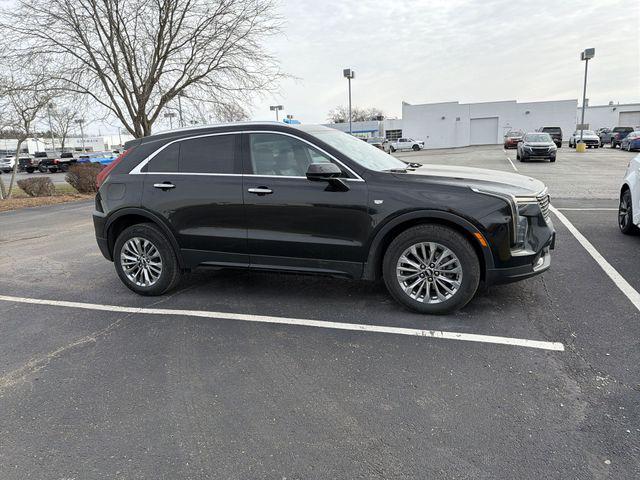 used 2025 Cadillac XT4 car, priced at $33,654