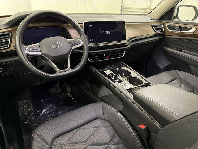 used 2025 Volkswagen Atlas car, priced at $31,338