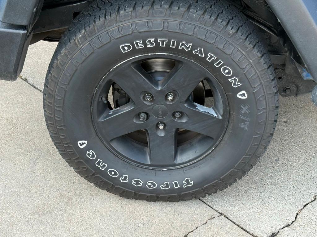 used 2015 Jeep Wrangler Unlimited car, priced at $14,554