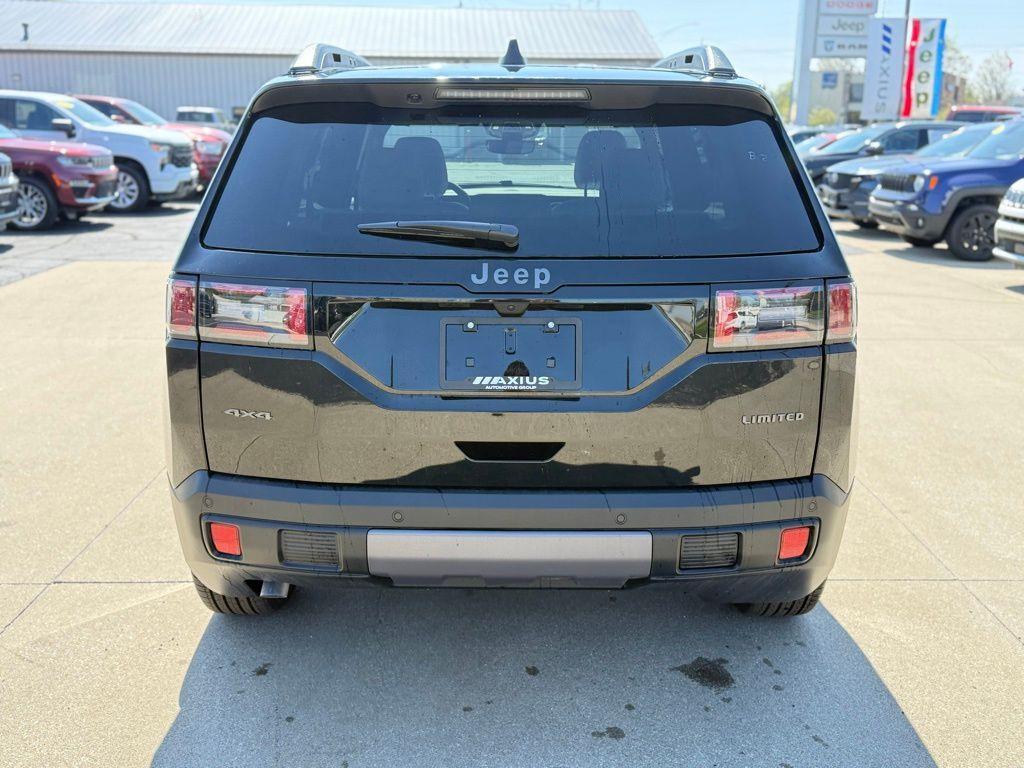new 2026 Jeep Cherokee car, priced at $44,900