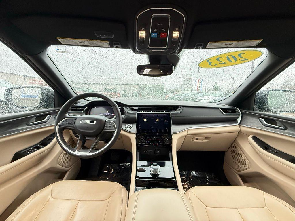 used 2023 Jeep Grand Cherokee car, priced at $26,656
