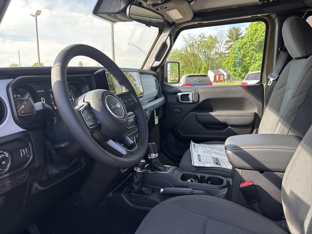 new 2025 Jeep Wrangler car, priced at $47,480