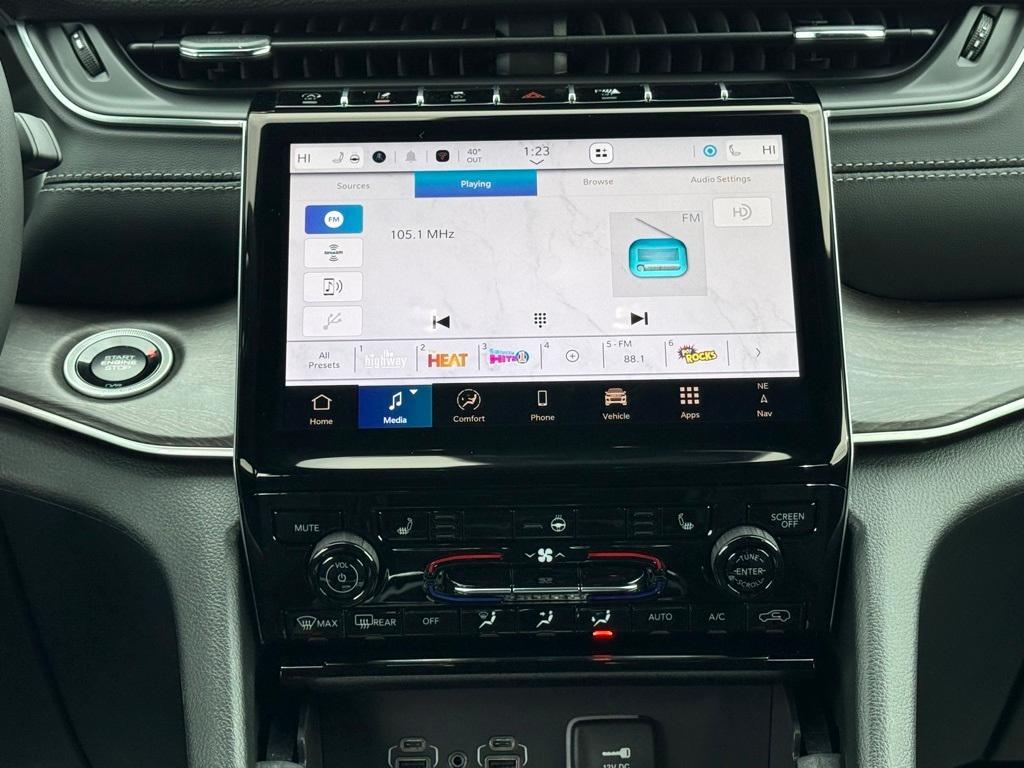 new 2025 Jeep Grand Cherokee car, priced at $51,235