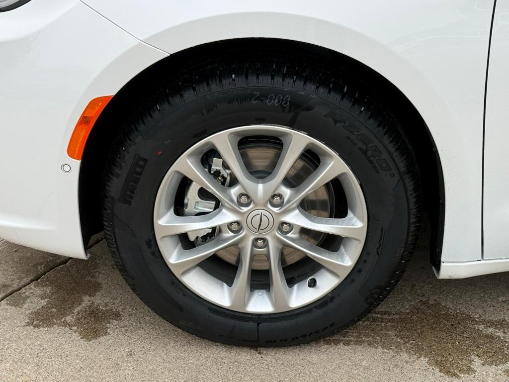 new 2026 Chrysler Pacifica car, priced at $43,973