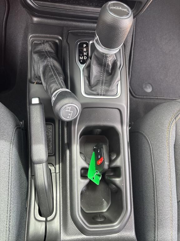 new 2025 Jeep Gladiator car, priced at $44,631