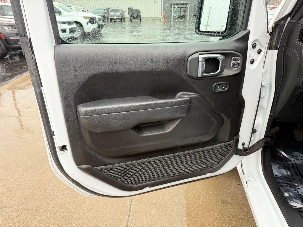 used 2024 Jeep Wrangler car, priced at $32,895