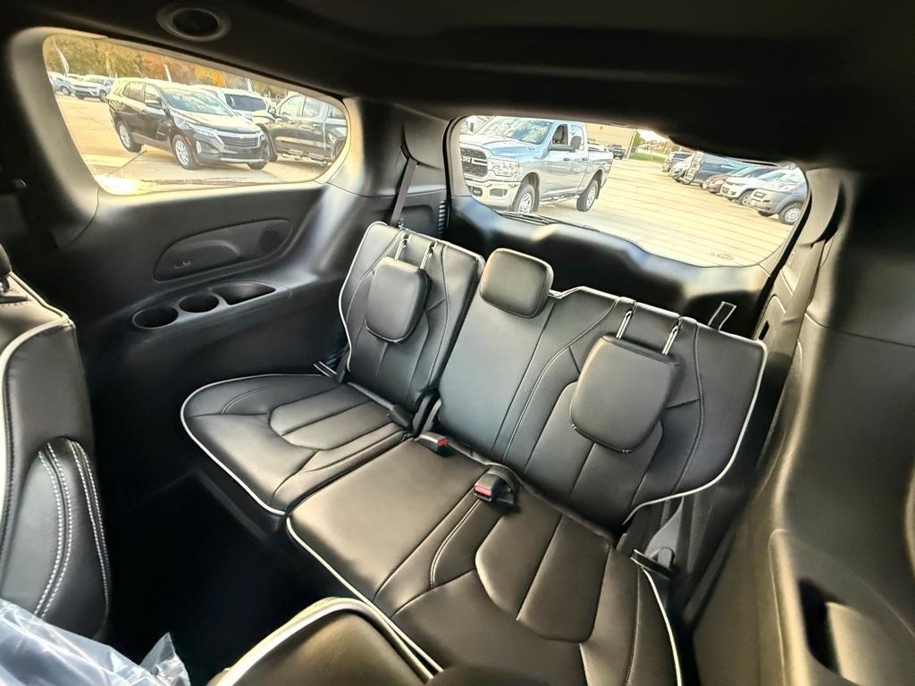 new 2026 Chrysler Pacifica car, priced at $47,101