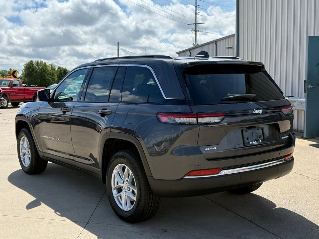 new 2025 Jeep Grand Cherokee car, priced at $39,908