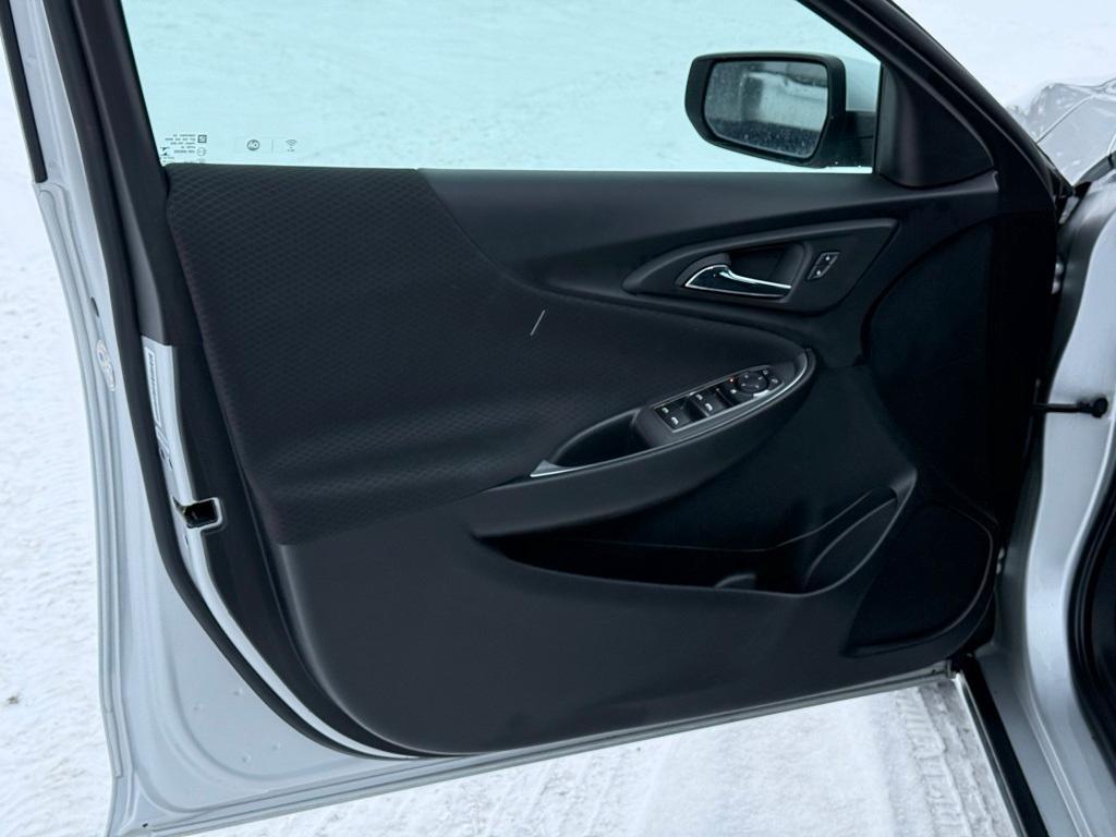 used 2022 Chevrolet Malibu car, priced at $16,594
