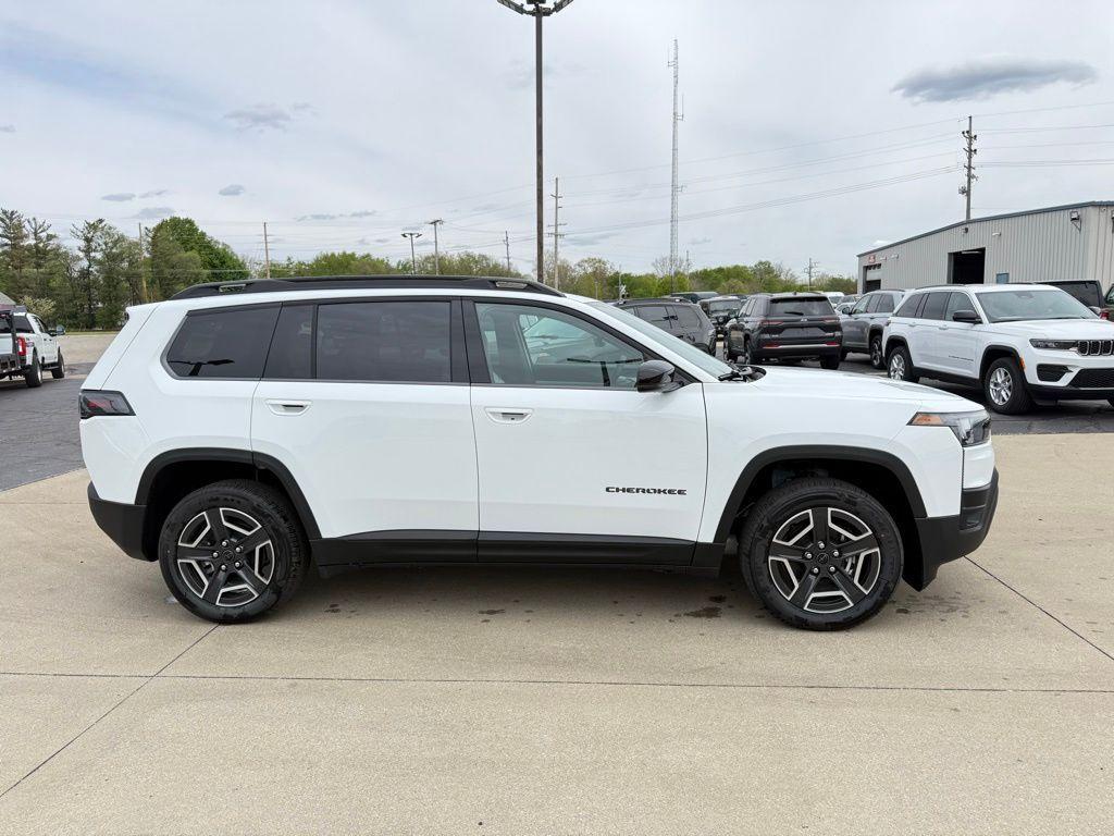 new 2026 Jeep Cherokee car, priced at $44,305