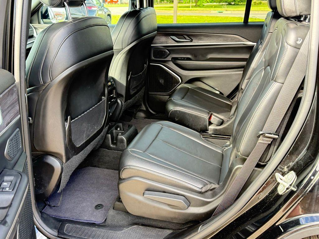 used 2024 Jeep Grand Cherokee L car, priced at $34,891