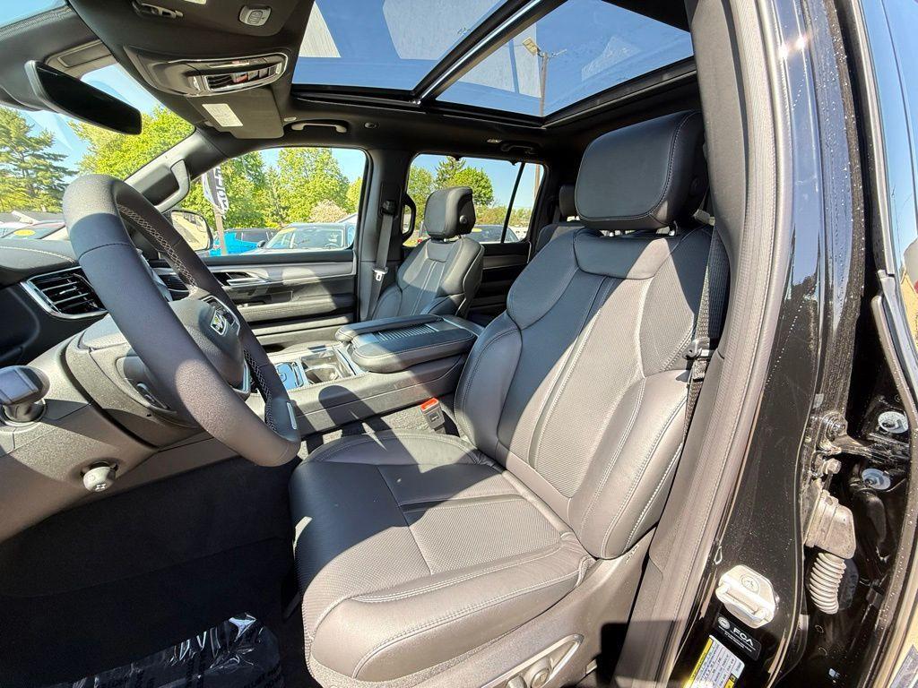 new 2026 Jeep Grand Wagoneer car, priced at $82,555