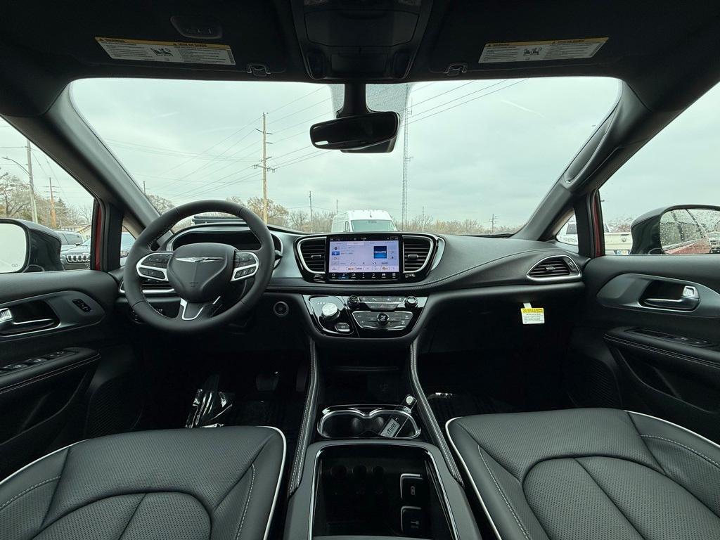 new 2026 Chrysler Pacifica car, priced at $47,277