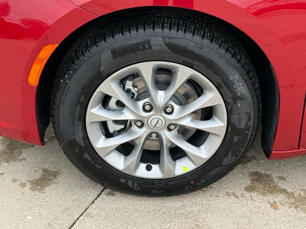 new 2026 Chrysler Pacifica car, priced at $47,277