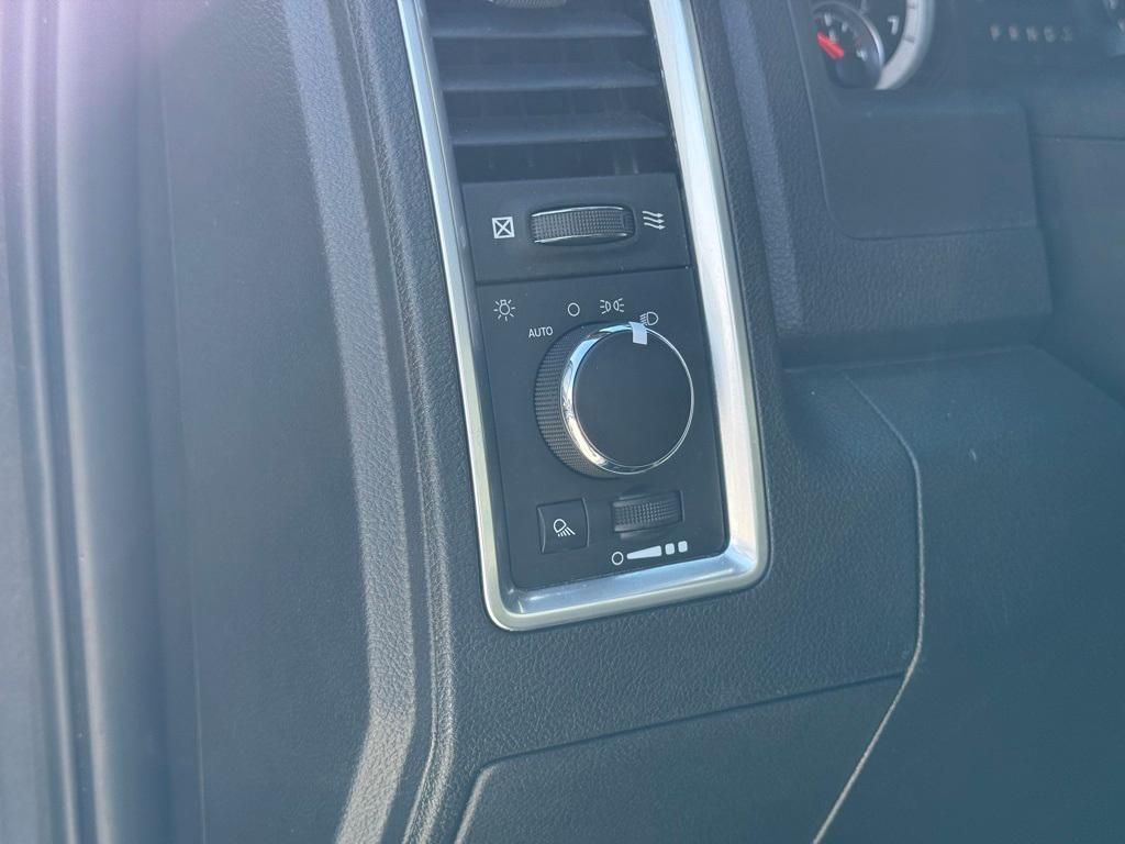 used 2024 Ram 1500 Classic car, priced at $28,989