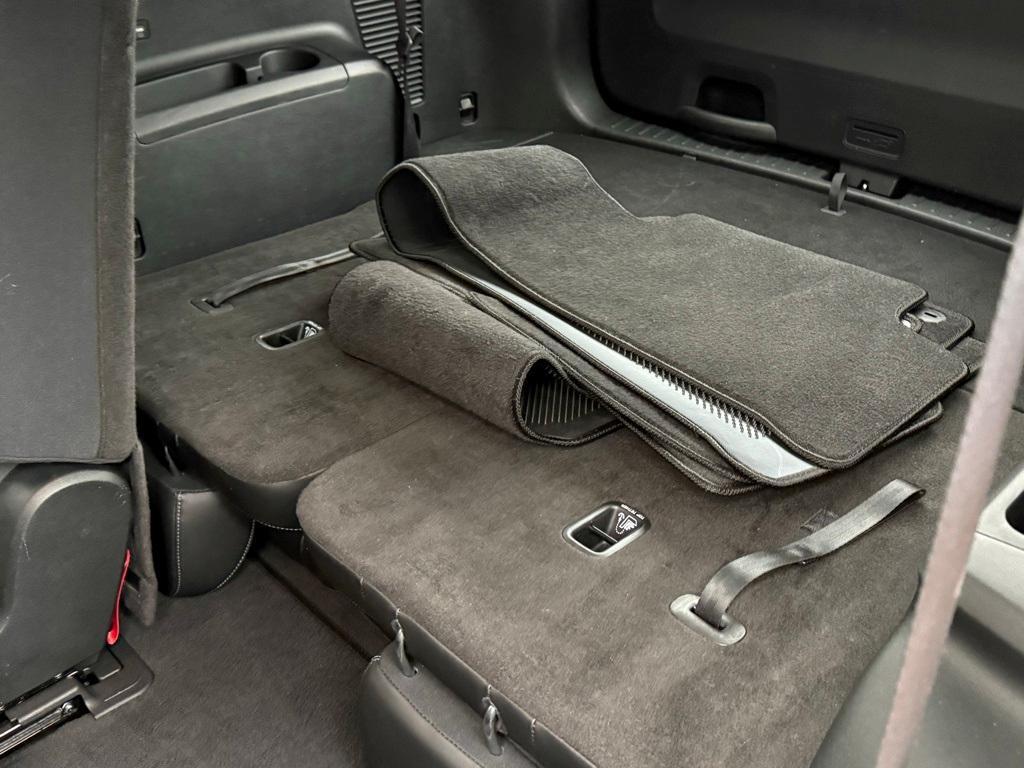 used 2024 Kia Sorento car, priced at $26,956