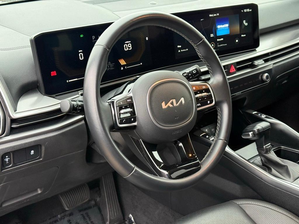 used 2024 Kia Sorento car, priced at $26,956