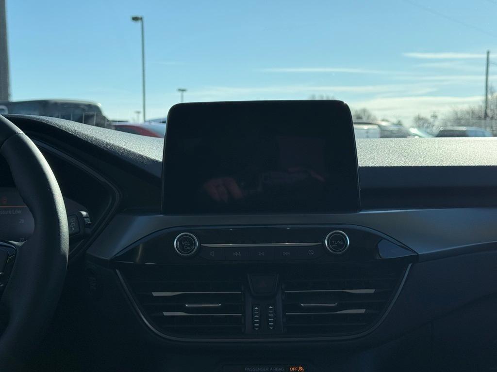 used 2024 Ford Escape car, priced at $22,981