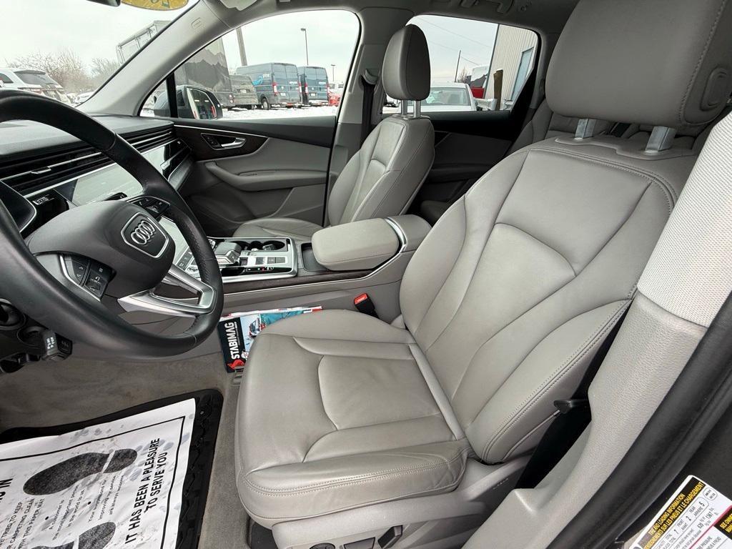 used 2022 Audi Q7 car, priced at $30,885