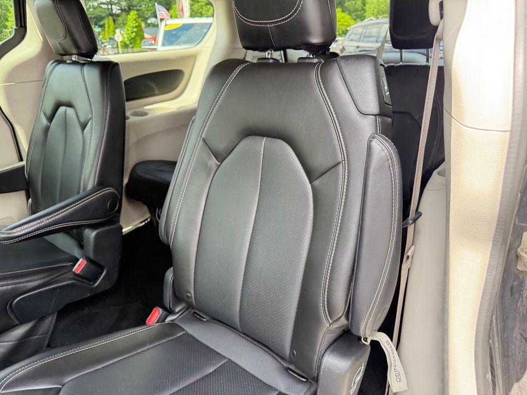 used 2023 Chrysler Pacifica car, priced at $23,995
