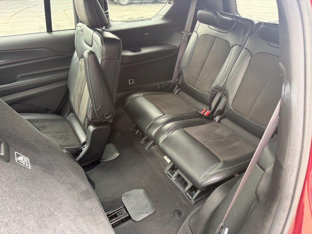 used 2023 Jeep Grand Cherokee L car, priced at $29,995