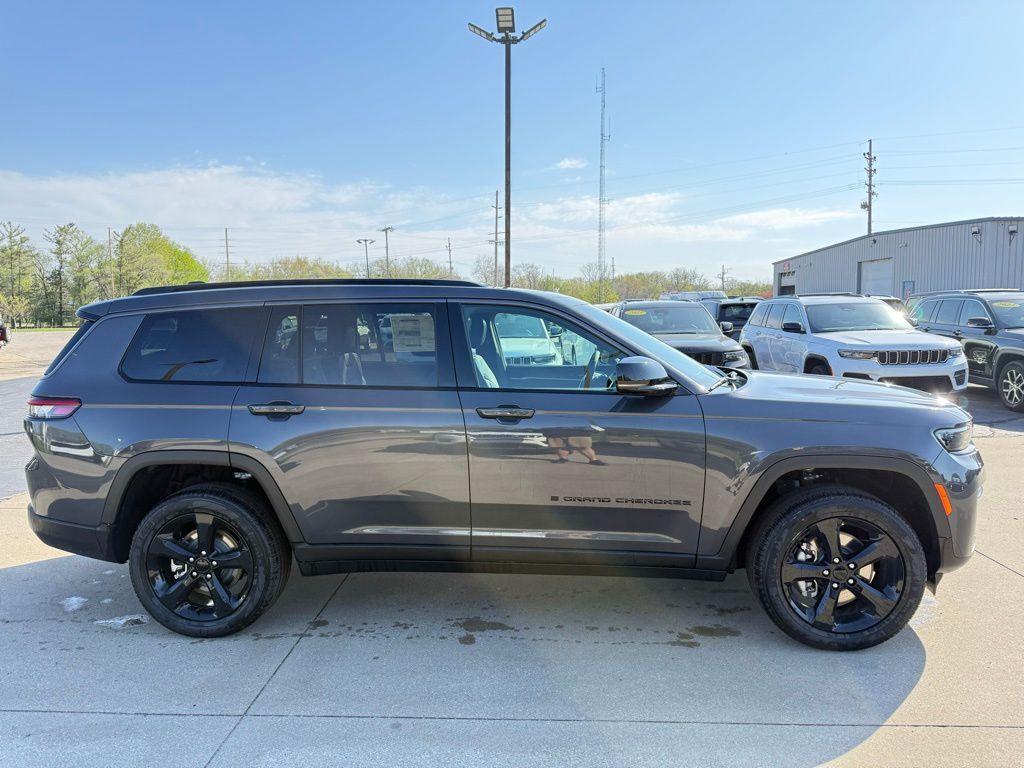 new 2026 Jeep Grand Cherokee L car, priced at $51,715