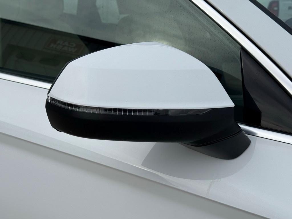 used 2024 Audi Q5 car, priced at $27,114