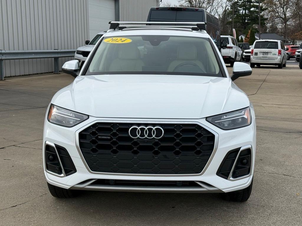 used 2024 Audi Q5 car, priced at $27,114