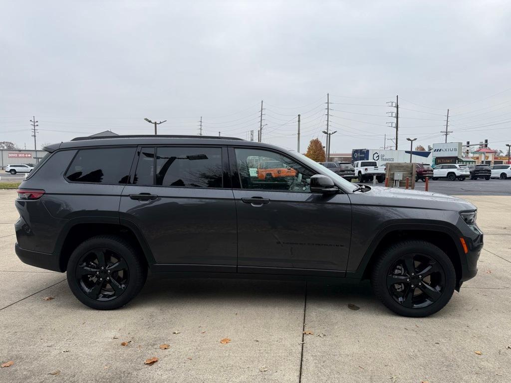 new 2025 Jeep Grand Cherokee L car, priced at $47,235