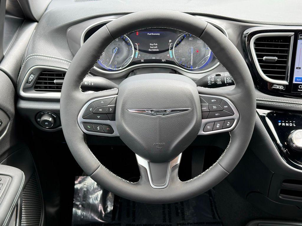 new 2026 Chrysler Pacifica car, priced at $43,297