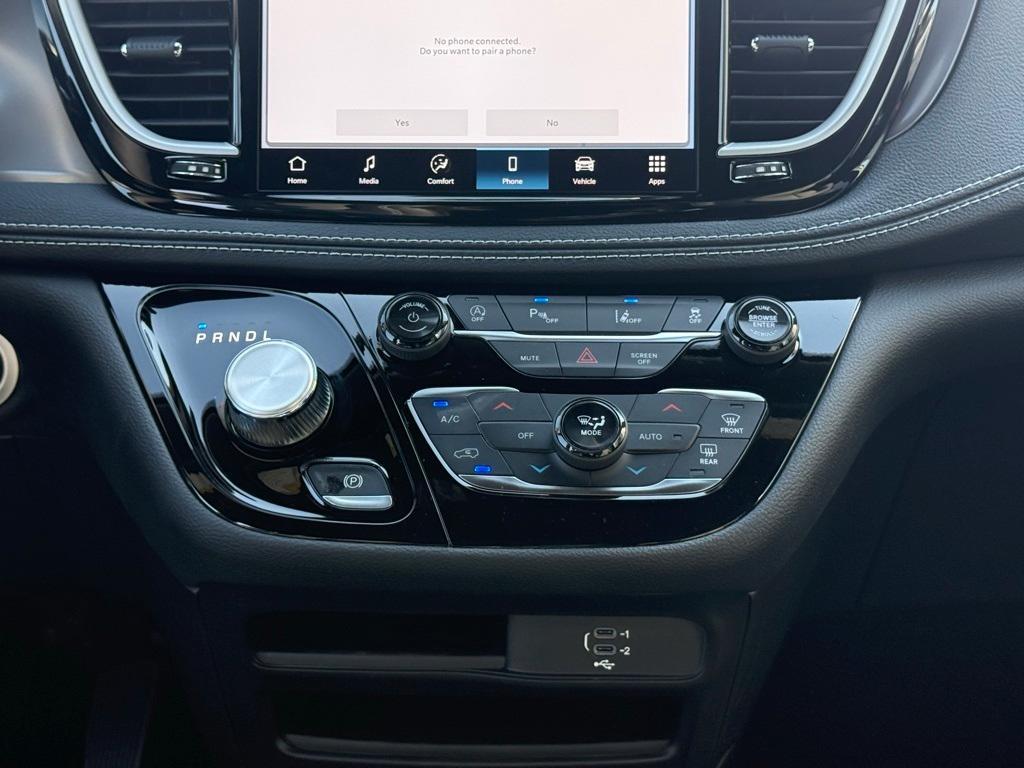 new 2026 Chrysler Pacifica car, priced at $44,297