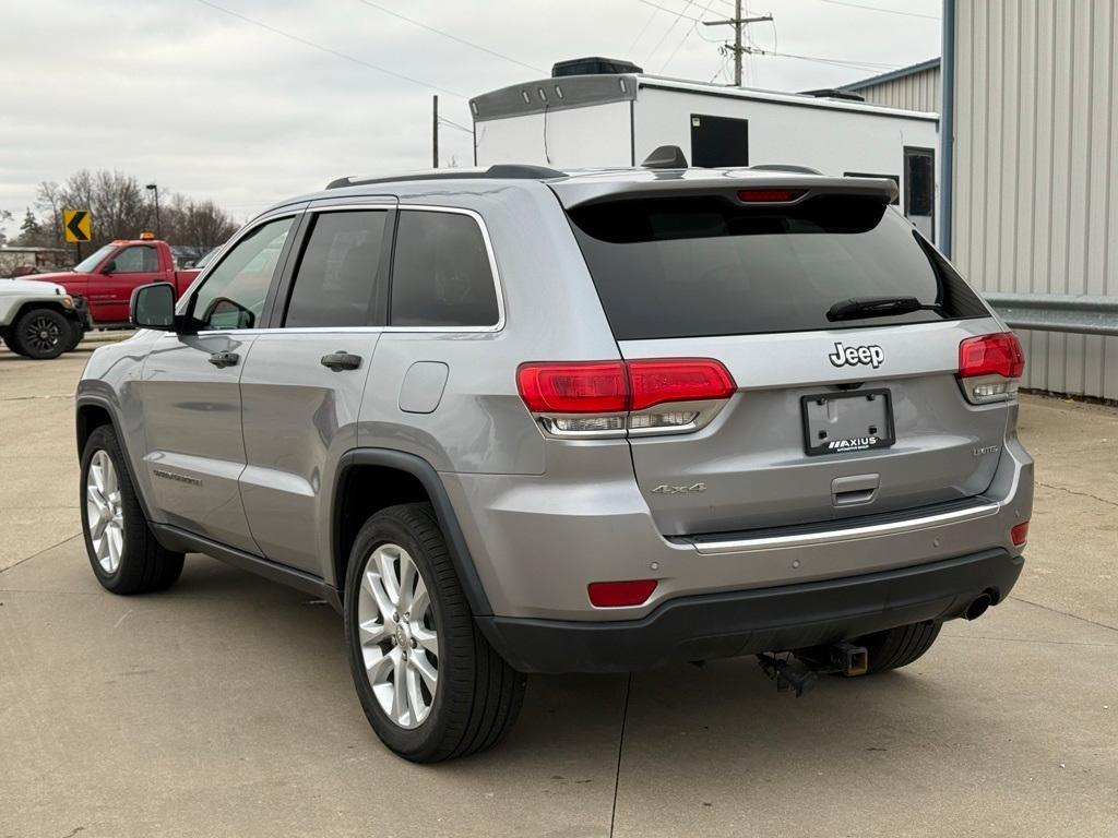 used 2017 Jeep Grand Cherokee car, priced at $8,724