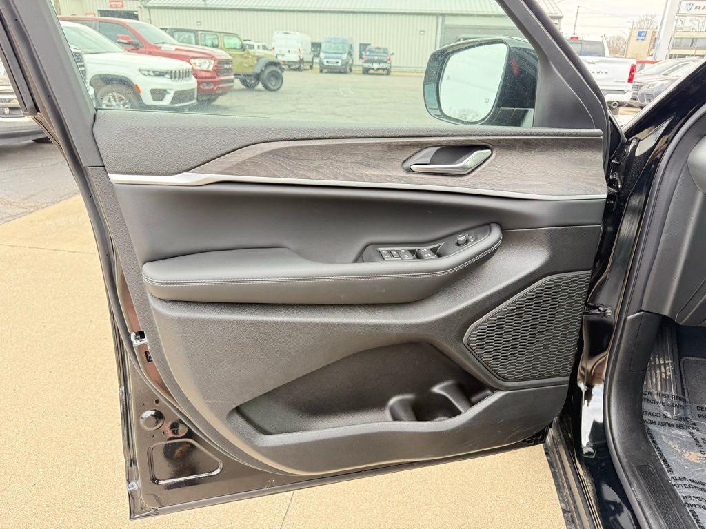 new 2026 Jeep Grand Cherokee car